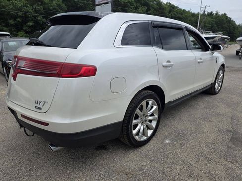 Used 2011 Lincoln MKT AWD w/ 101A Rapid Spec Order Code image 8