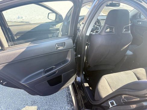 Used 2014 Mitsubishi Lancer Evolution GSR image 6