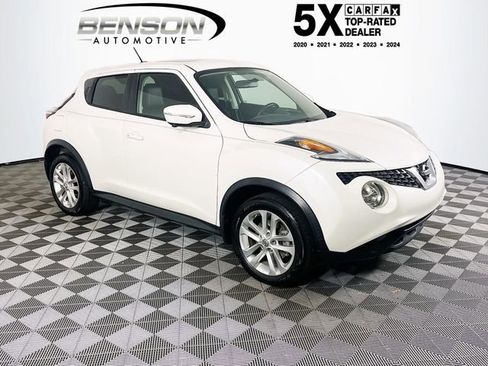 Used 2016 Nissan Juke SL image 1