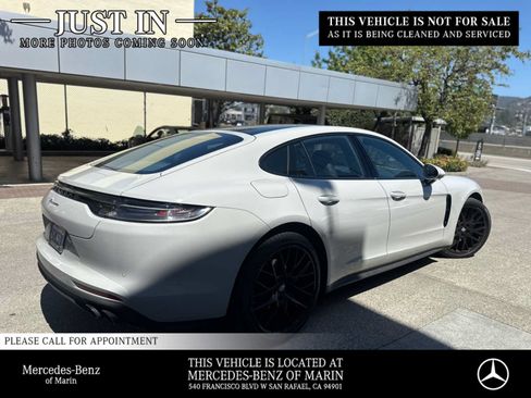 Used 2023 Porsche Panamera RWD image 5