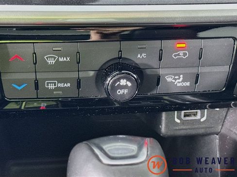 Used 2022 Jeep Compass Latitude w/ Sun and Sound Group AWD/4WD image 25