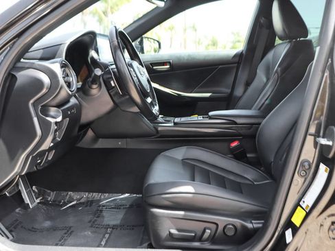Used 2024 Lexus IS 350 F Sport RWD image 15
