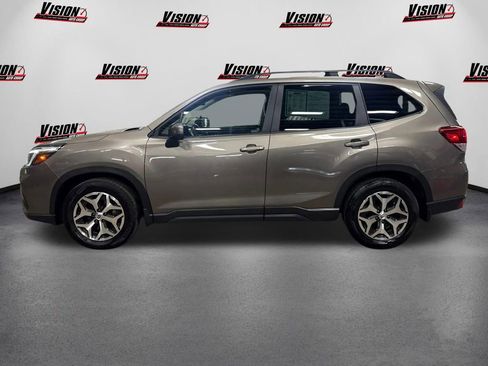 Used 2021 Subaru Forester Premium image 8