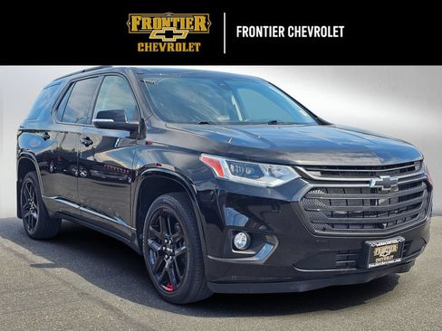 Used 2021 Chevrolet Traverse Premier w/ Redline Edition AWD/4WD image 1