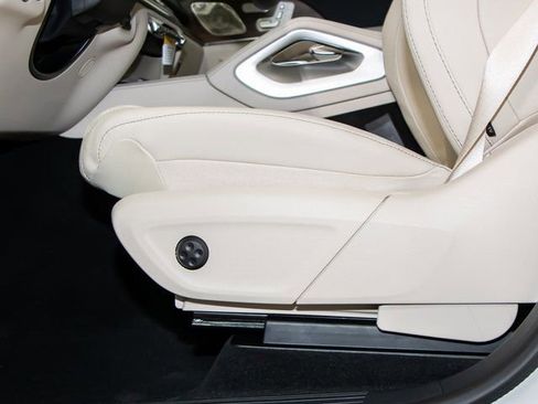 Certified 2026 Mercedes-Benz GLE 450 4MATIC image 15