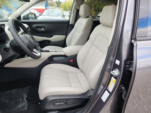 New 2026 Honda HR-V EX-L image 9