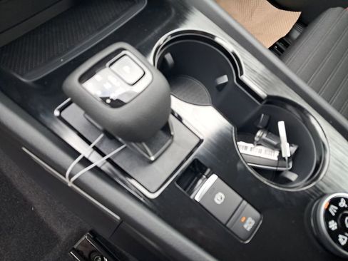 New 2026 Nissan Rogue SV AWD/4WD image 25