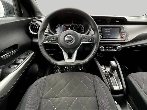 Certified 2020 Nissan Kicks SV w/ Exterior Package FWD image 11