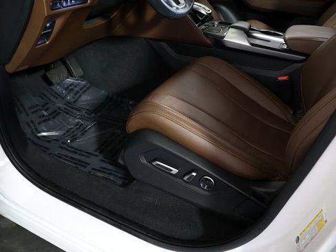 Used 2024 Acura MDX SH-AWD w/ Technology Package image 27