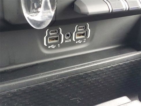 Used 2020 RAM 1500 Big Horn image 27