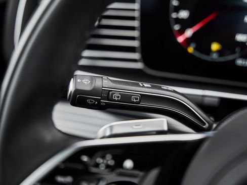Used 2026 Mercedes-Benz Maybach GLS 600 4MATIC image 58