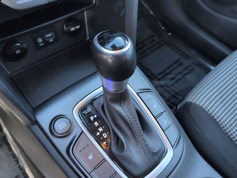 Used 2021 Hyundai Kona SEL image 27