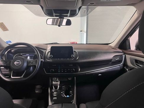 Used 2023 Nissan Rogue S image 20