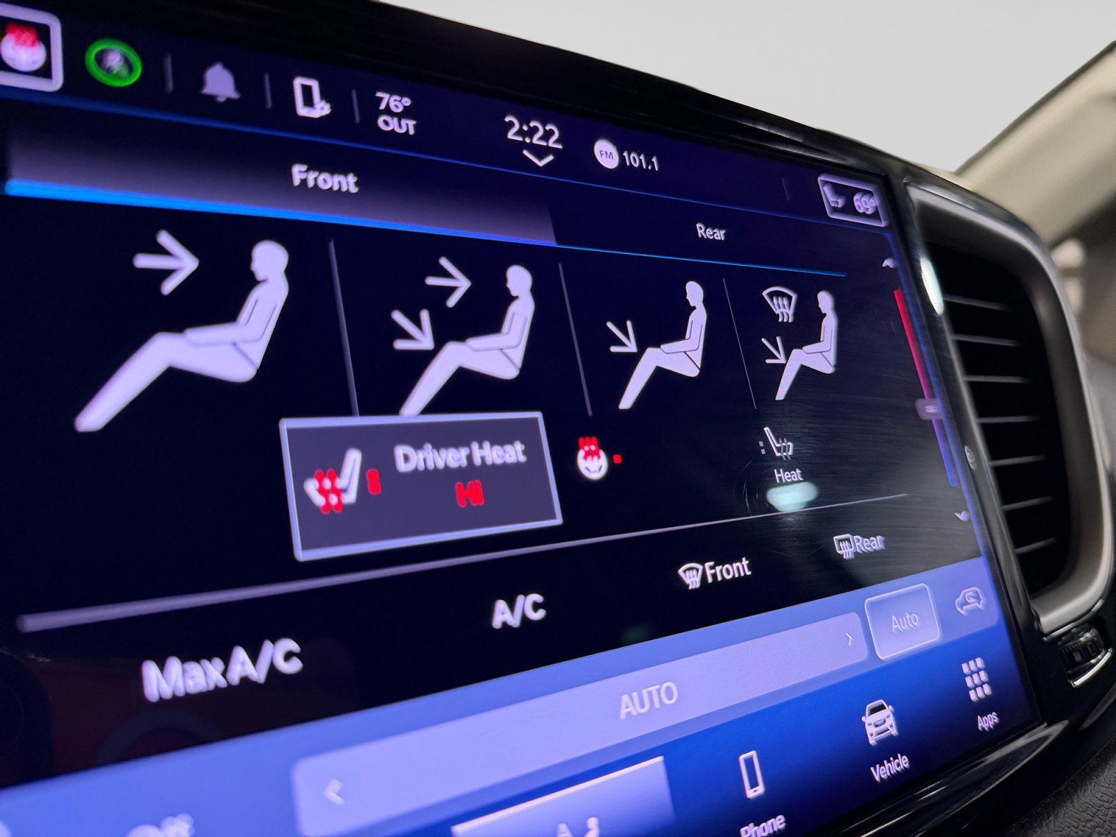 Used 2022 Chrysler Pacifica Touring-L FWD image 31