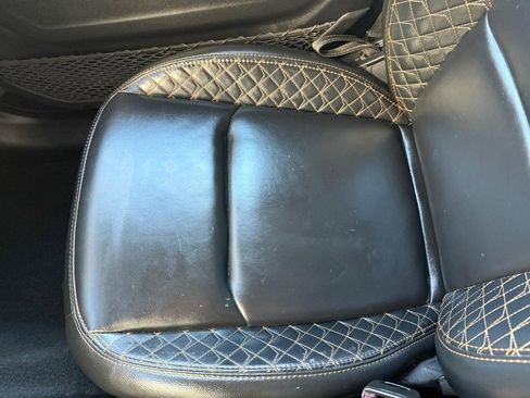 Used 2022 Jeep Wrangler Unlimited Sahara image 29