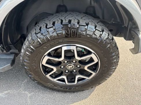 Used 2023 Ford Bronco Outer Banks AWD/4WD image 12