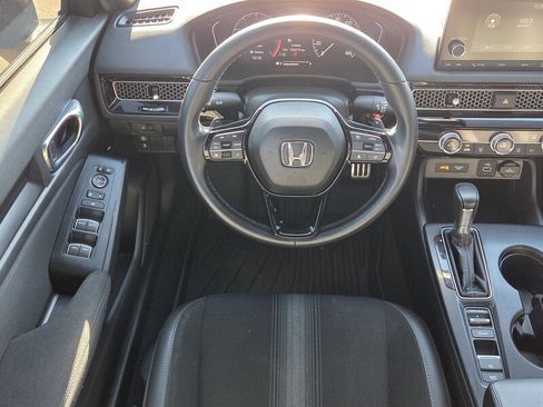 Used 2024 Honda Civic Sport image 11