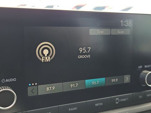 Used 2024 Honda CR-V Sport image 24