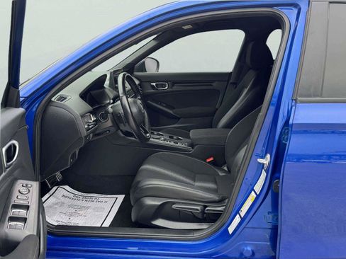Used 2023 Honda Civic Sport image 16