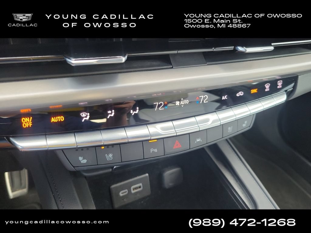 Certified 2024 Cadillac XT4 Sport AWD/4WD image 18
