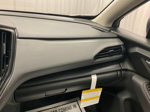 New 2026 Subaru Crosstrek 2.5i Limited w/ Crosstrek Mirror Package AWD/4WD image 24