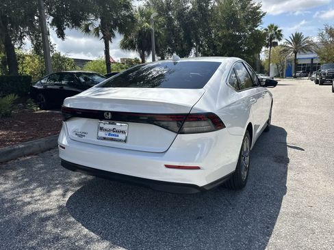 Used 2024 Honda Accord EX image 6