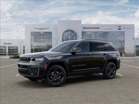 New 2026 Jeep Grand Cherokee Limited w/ Limited Altitude Package RWD image 2