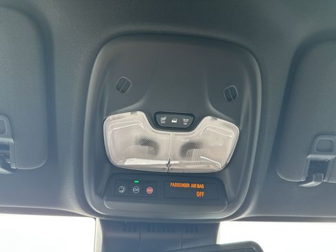 New 2025 GMC Canyon AT4 w/ LPO, Off Road Lift Package image 18