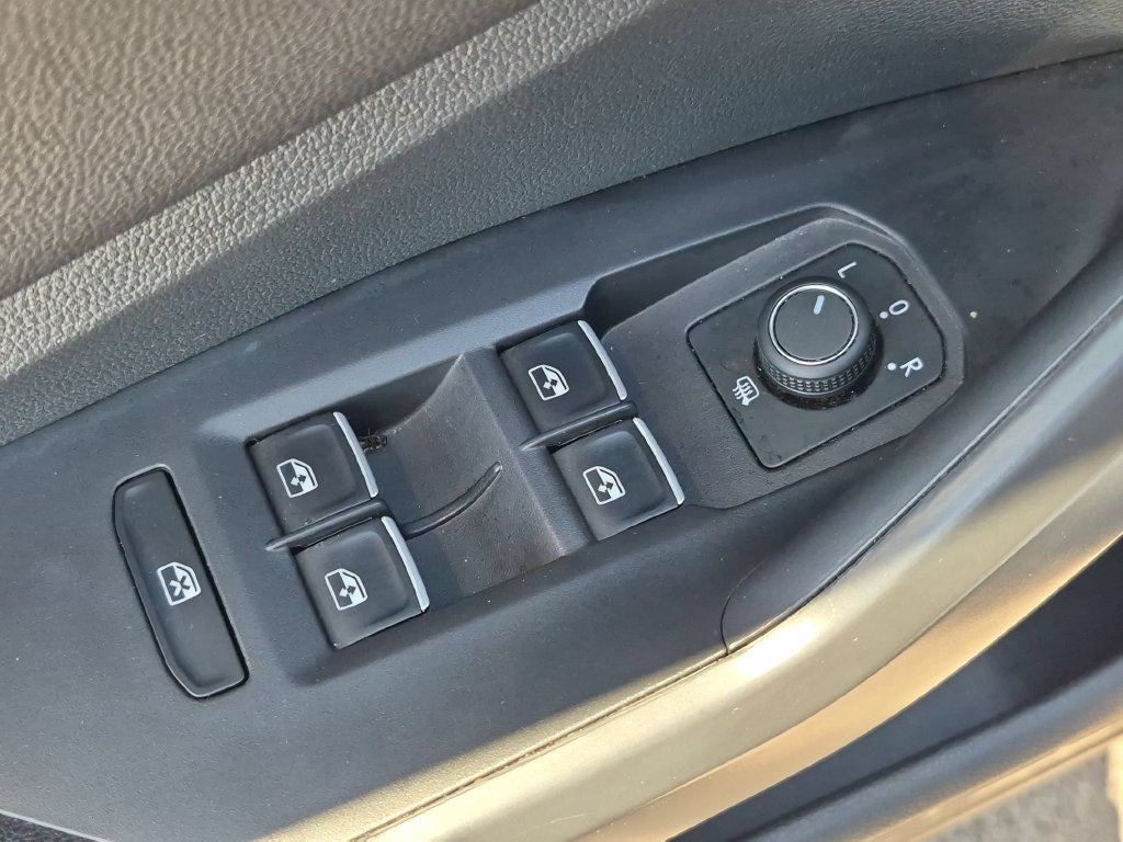 Used 2025 Volkswagen Jetta S FWD image 13