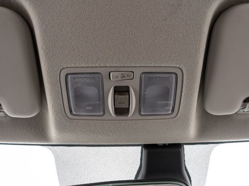 Certified 2023 Hyundai Venue SEL image 16