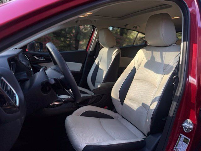 Used 2014 MAZDA MAZDA3 s Grand Touring FWD image 9