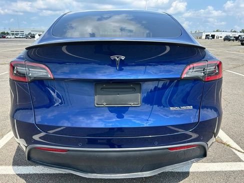 Used 2021 Tesla Model Y Performance AWD/4WD image 7