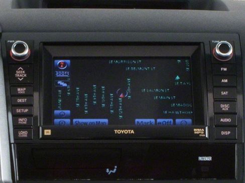 Used 2011 Toyota Sequoia Platinum image 9