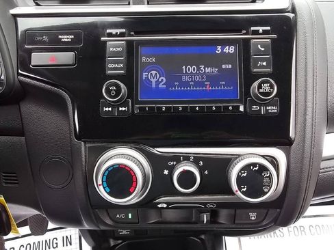 Used 2015 Honda Fit LX image 21
