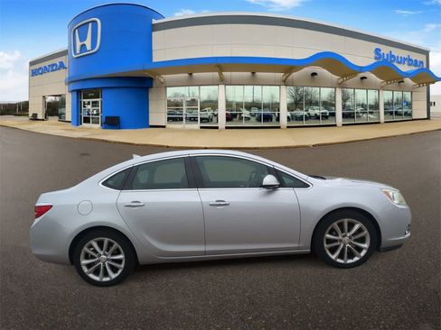 Used 2013 Buick Verano Leather image 9