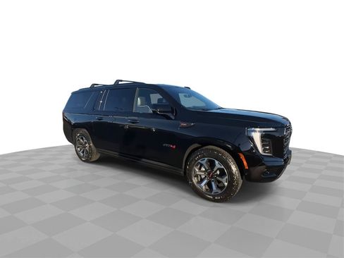 Used 2025 GMC Yukon XL AT4 Ultimate image 9