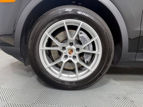 Certified 2026 Porsche Cayenne Coupe AWD/4WD image 11