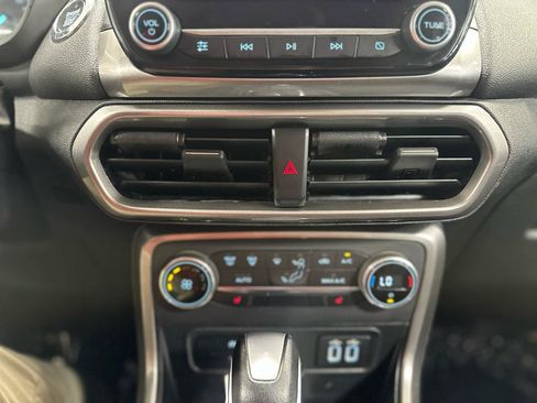 Used 2021 Ford EcoSport SE FWD image 20