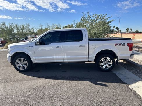 Used 2019 Ford F150 Platinum w/ Equipment Group 701A Luxury image 6