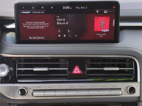 Certified 2025 Genesis G70 3.3T Advanced w/ Sport Prestige Package image 16