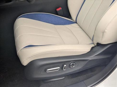 New 2025 Acura ADX A-Spec image 4