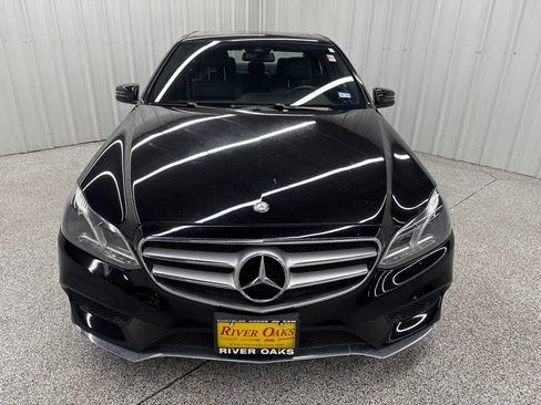 Used 2015 Mercedes-Benz E 350 Sedan image 2