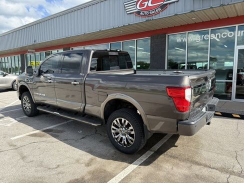 Used 2016 Nissan Titan Platinum Reserve image 4