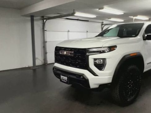 Certified 2026 GMC Canyon Elevation w/ Convenience Package AWD/4WD image 4