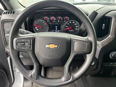 Used 2024 Chevrolet Silverado 1500 Custom RWD image 18