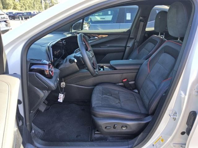 Used 2025 Chevrolet Blazer EV RS RWD image 14