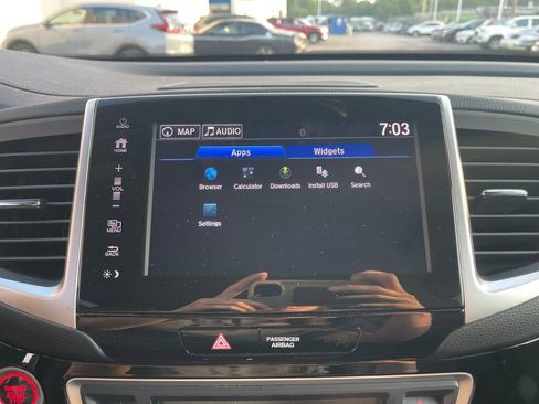 Used 2020 Honda Ridgeline RTL-E image 11
