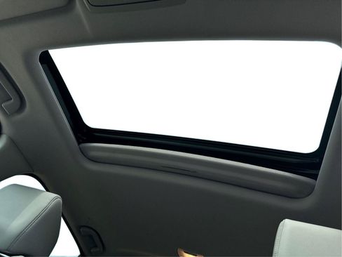 Used 2018 Honda CR-V EX-L image 6