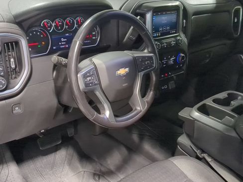 Used 2022 Chevrolet Silverado 2500 LT w/ Convenience Package AWD/4WD image 12