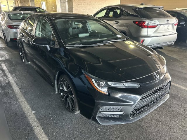 Used 2020 Toyota Corolla SE FWD image 1